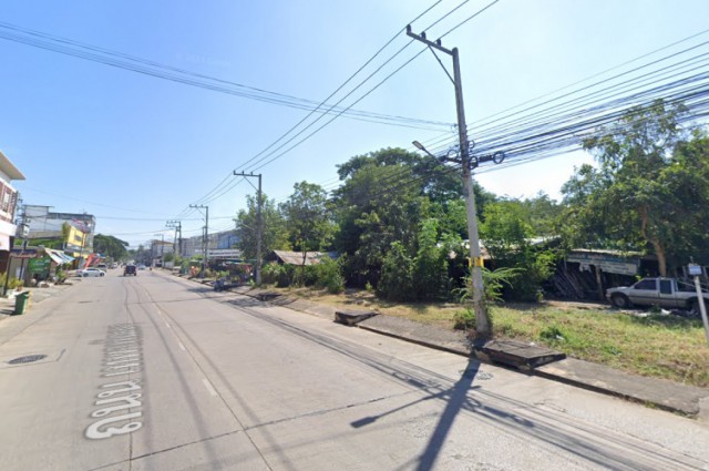 ขาย ที่ดิน เมืองเพชรบูรณ์ 1 ไร่ 3 งาน 80 ตรว กลางเมืองเพชรบูรณ์. CC.