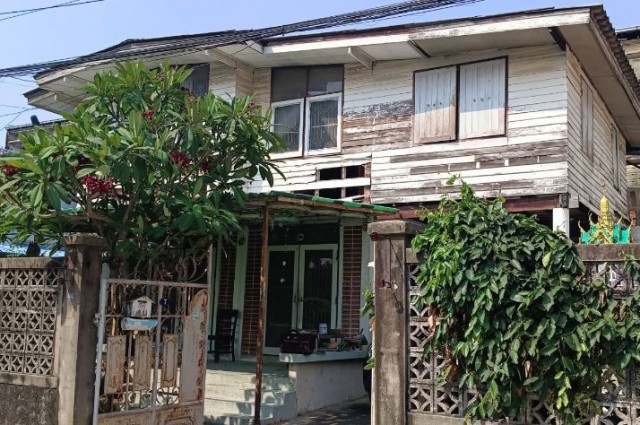 ขาย บ้านเดี่ยว ทำเลดี แหล่งชุมชนวัดกำแพง 174 ตรม. 65 ตร.วา ซอยวัดกำแพง เมืองนนทบุรี