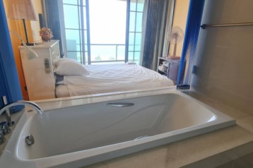 ขาย คอนโด วิวทะเล180องศา ภูผาธารา ระยอง 110 ตรม. ติดโรงแรมหรูมาริออท คุณสามารถเดินถึงโรงแรมและใช้สระว่ายน้ำของโรงแรมด้วยสิทธิพิเศษ