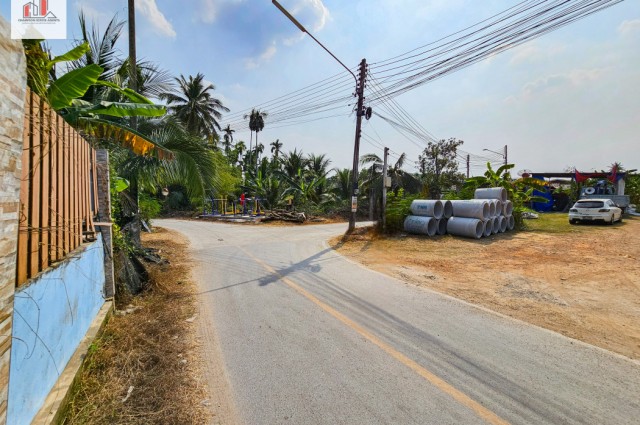 ขาย ที่ดิน ใกล้ถนนบรมราชชนนีเพียง 2 กม. ใกล้วัดดอนหวาย นครปฐม ต.ทรงคนอง อ.สามพราน 2 ไร่ 97 ตรว