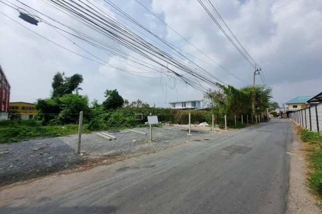 ขายที่ดินเปล่า แสมดำ ใกล้พระราม 2 เพียง 750 ม. ซอยวัดพรหมรังษี ที่ดินบางขุนเทียน 630.2 ตร.ว.