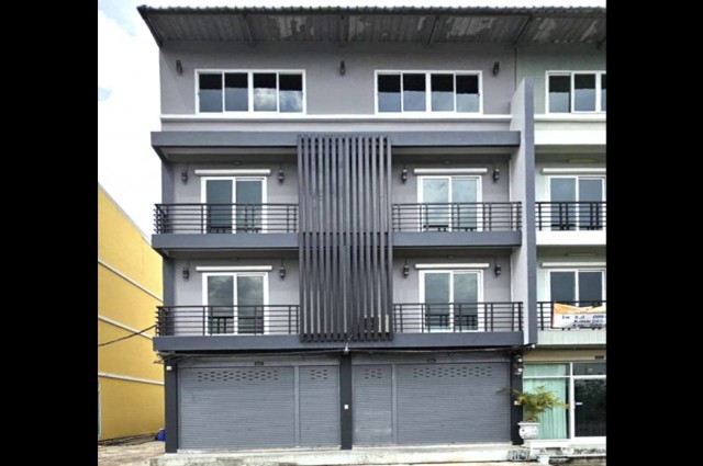 ขาย อาคารพาณิชย์ บ้านลภาวัน 22 เซ็นทรัล-บางใหญ่ 38.3 ตรว 1 นอน 3 น้ำ สภาพเยี่ยม CC
