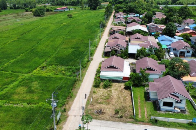 ขาย ที่ดิน ในชุมชน ต.โนนสูง  53 ตรว เหมาะสำหรับสร้างบ้านพักอาศัย