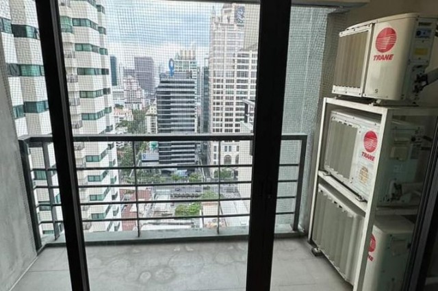 ให้เช่า คอนโด สาทร การ์เด้นส์  78 ตรม.
อาคารB ชั้น25
Rent 35,000฿