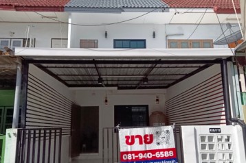 ขาย ทาวน์โฮม รีโนเวทใหม่สวยสุดในย่าน สยามนิเวศน์ 80 ตรม. 17 ตร.วา
