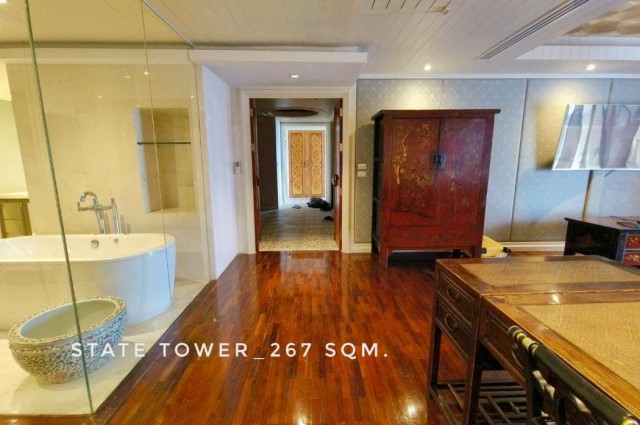 ให้เช่า คอนโด Exclusive Luxury Residence with Chao-Phaya River View State Tower สีลม (สเตท ทาวเวอร์ สีลม) 267 ตรม. with Thai design