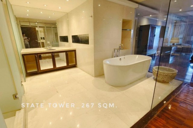 ให้เช่า คอนโด Exclusive Luxury Residence with Chao-Phaya River View State Tower สีลม (สเตท ทาวเวอร์ สีลม) 267 ตรม. with Thai design