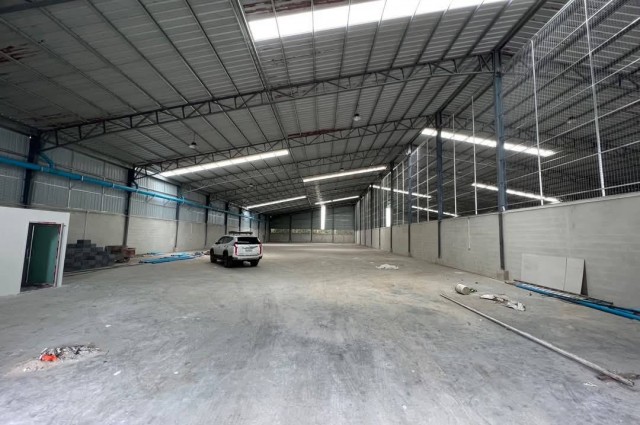 FACTORY WAREHOUSE FOR RENT / ให้เช่าโกดังโรงงาน 1,450ตรม. ถ.นครอินทร์ บางกรวย นนทบุรี