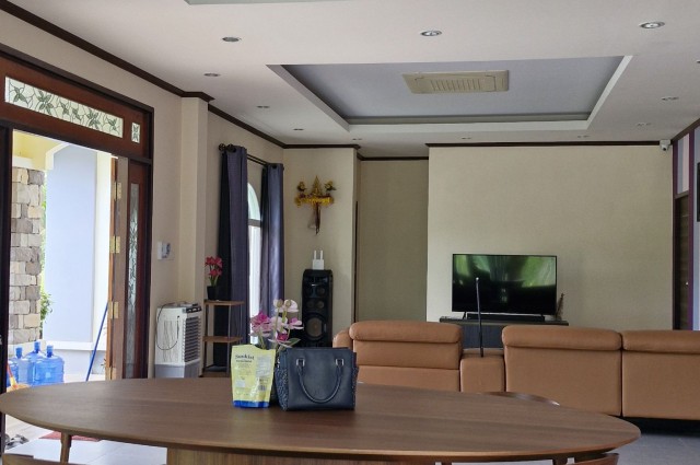 ขายบ้านสวนพร้อมที่ดินขนาดใหญ่ จ.อุดรธานี (H1SS-421)