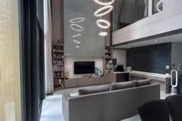 Luxury duplex with pool access 3 bedrooms  in Sukhumvit 24  The Lumpini24