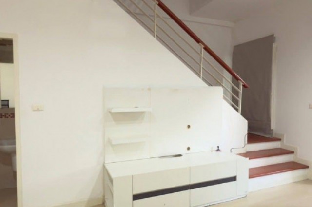 ให้เช่า ทาวน์โฮม N1684 Baan Klang Muang The Royal Monaco Srinakarin-Pattanakarn 160 ตรม 20 ตรว