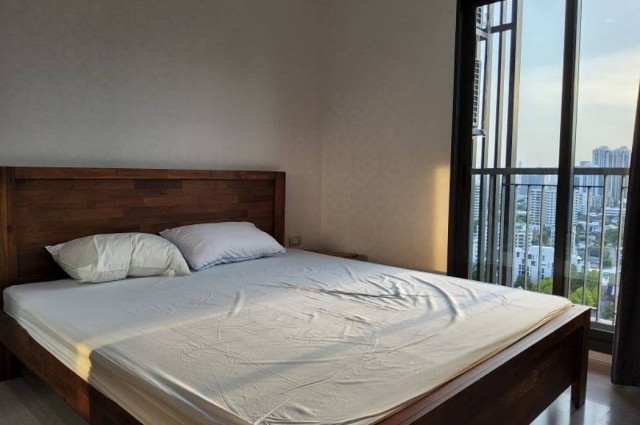 ขาย คอนโด Rhythm Sukhumvit 36-38 : ริทึ่ม สุขุมวิท 36-38 33 ตรม.